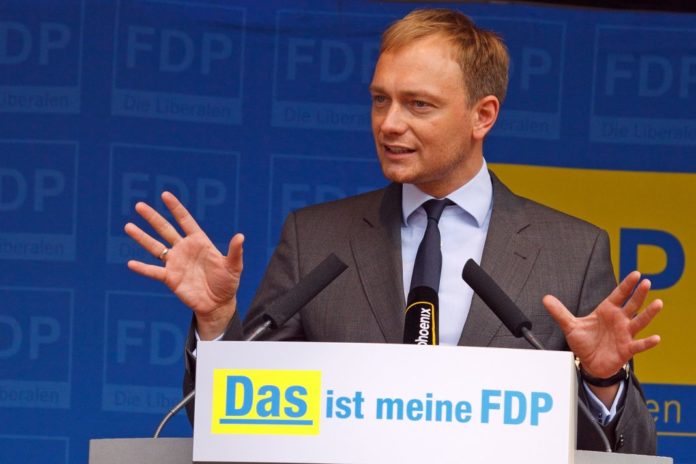 Christian_lindner_fdp_2012 FDP-Politiker Christian Lindner während einer Wahlkampfveranstaltung in Münster, April 2012