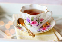 Guayusa-Tee – Natürlicher Energydrink und Kaffeeersatz Eine Tasse Guayusa-Tee